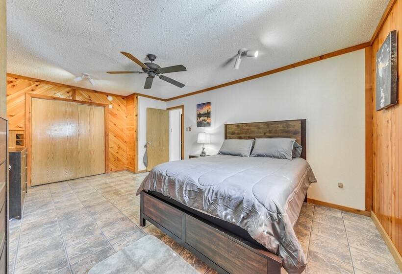 Ruidoso Cabin W/ Deck ~ 1 Mi To Midtown!