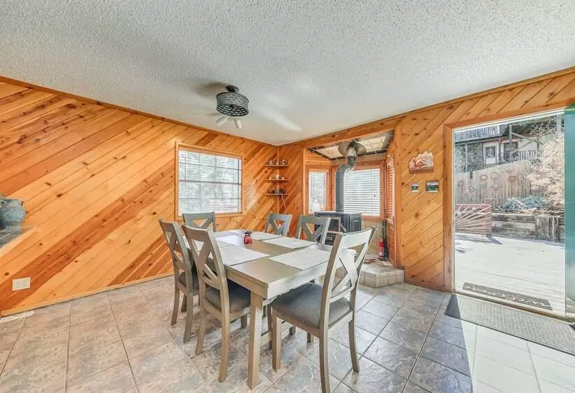Ruidoso Cabin W/ Deck ~ 1 Mi To Midtown!