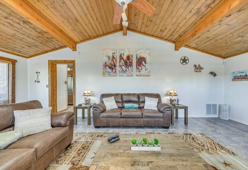 Ruidoso Cabin W/ Deck ~ 1 Mi To Midtown!