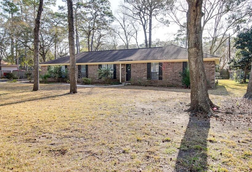 Single Story Savannah Home W/ Private Backyard!