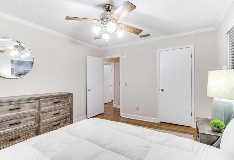 Single Story Savannah Home W/ Private Backyard!