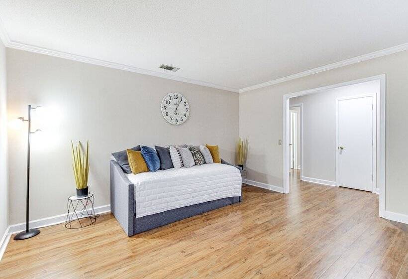 Single Story Savannah Home W/ Private Backyard!