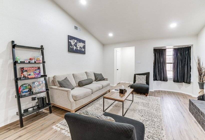 Stylish Garland Getaway: 17 Mi To Dallas!