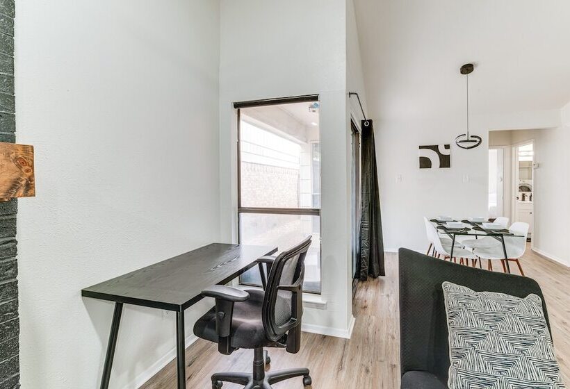 Stylish Garland Getaway: 17 Mi To Dallas!