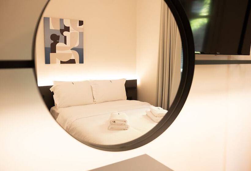 Taskou Luxury Suites