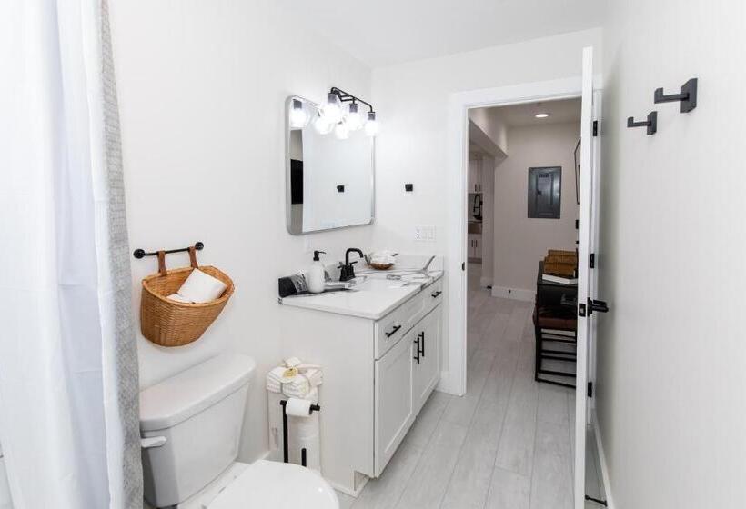 The Inn At Fulton Downtown Boutique