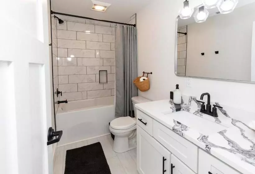 The Inn At Fulton Downtown Boutique