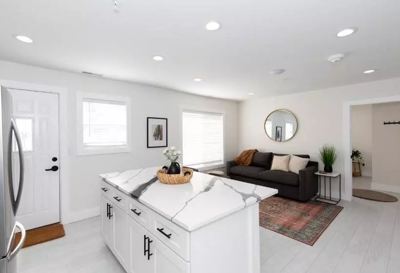 The Inn At Fulton Downtown Boutique