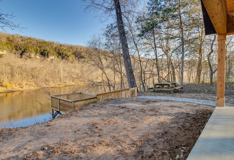 Waterfront Flippin Retreat W/ White River Access!