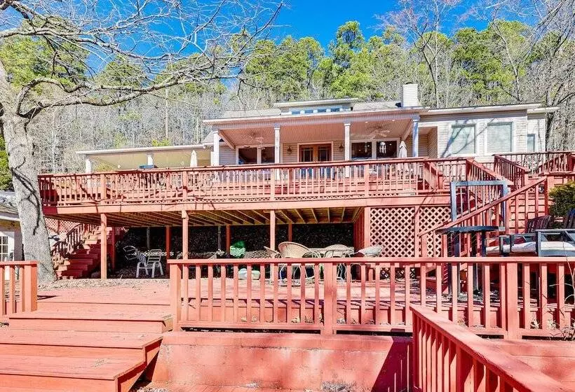 Waterfront Malvern Home W/ Deck & Lake Access!