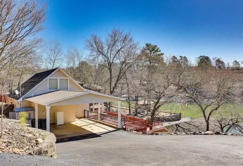 Waterfront Malvern Home W/ Deck & Lake Access!