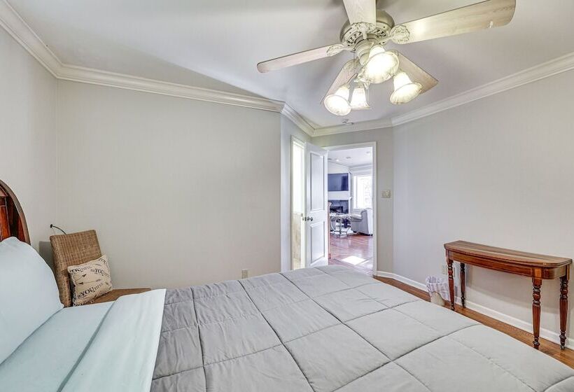 Waterfront Malvern Home W/ Deck & Lake Access!