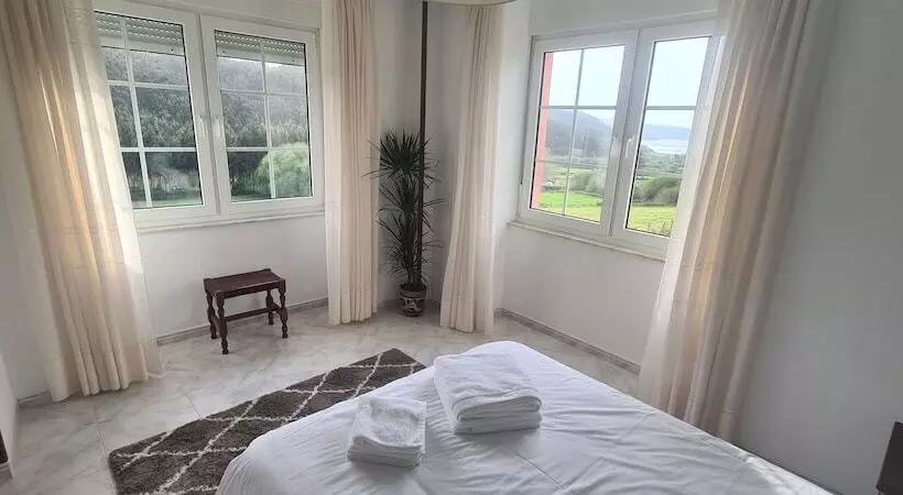 Retkeilymaja Os Faroles