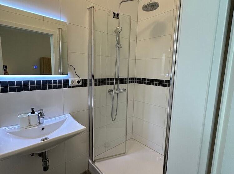 Hostel Zimmer In Wesseling Brühlerstr