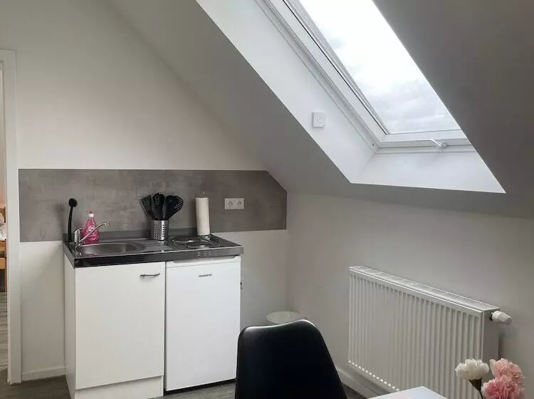 ユースホステル Zimmer In Wesseling Brühlerstr