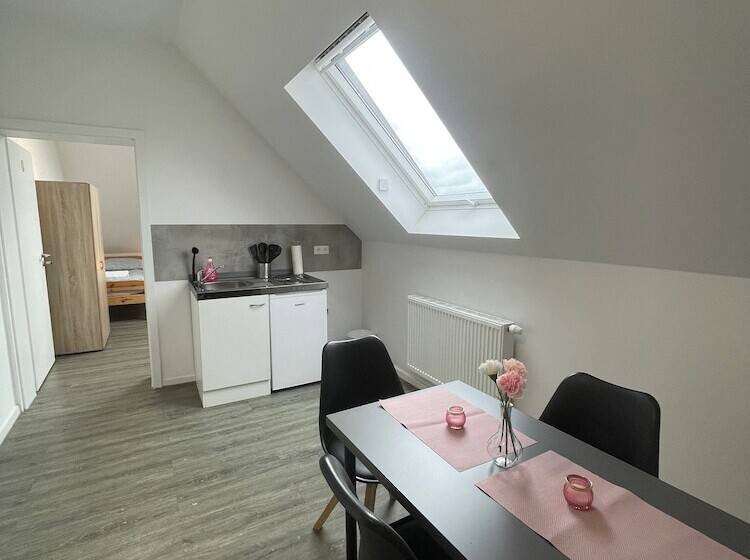 Hostel Zimmer In Wesseling Brühlerstr