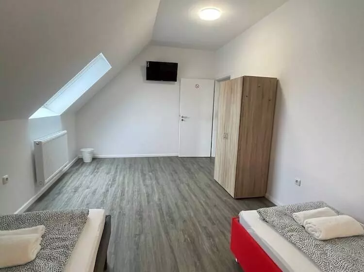 ユースホステル Zimmer In Wesseling Brühlerstr