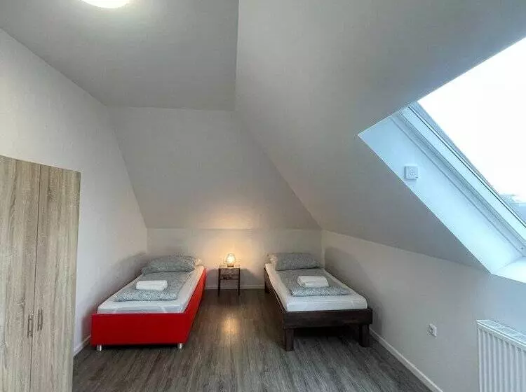 ユースホステル Zimmer In Wesseling Brühlerstr