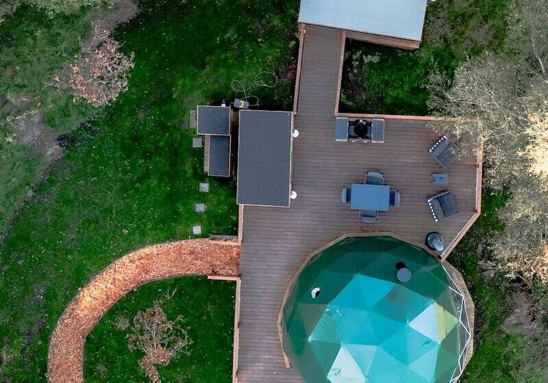 Отель Luna Domes