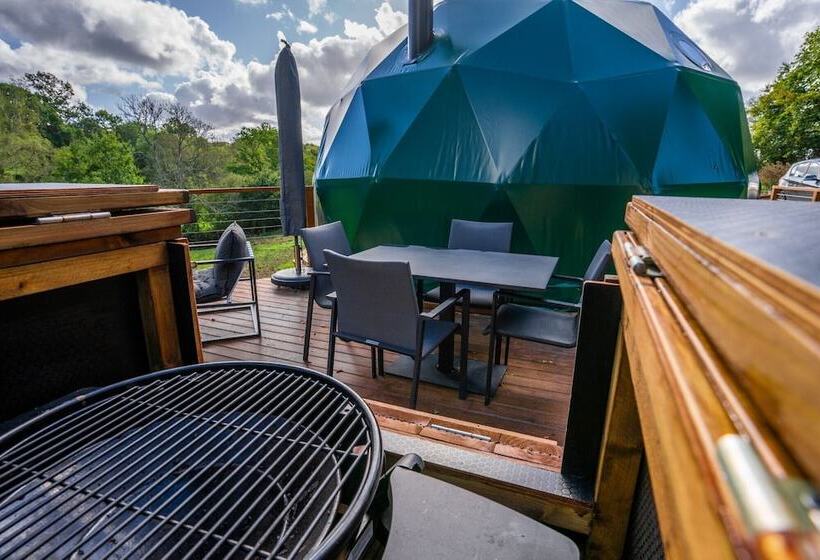 Отель Luna Domes