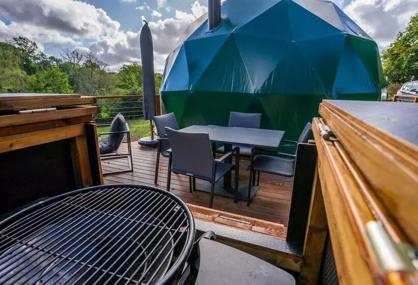 ホテル Luna Domes