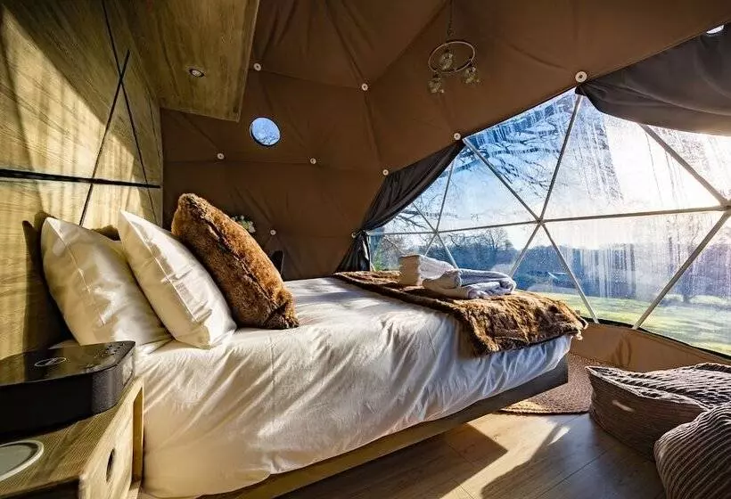 ホテル Luna Domes