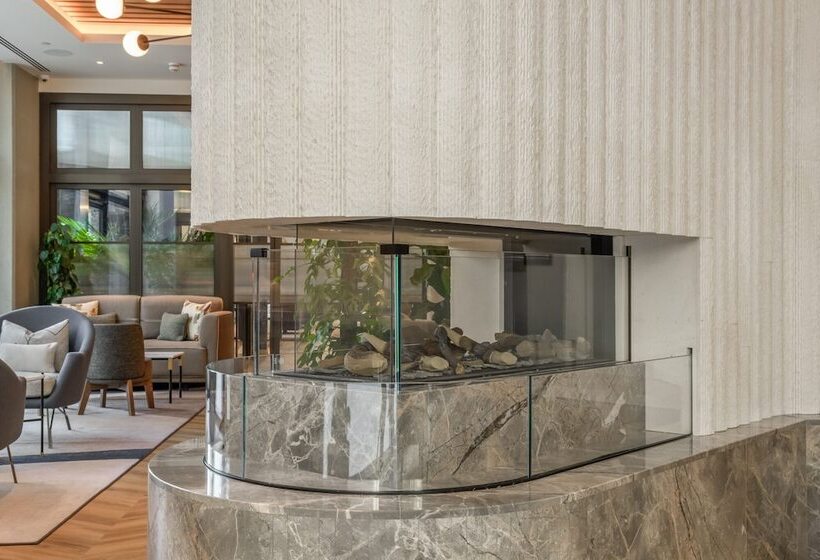 هتل Urban Rest Battersea Apartments