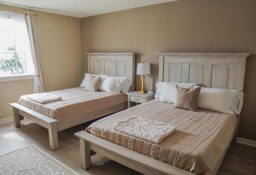 Отель Whiskey In Pascagoula