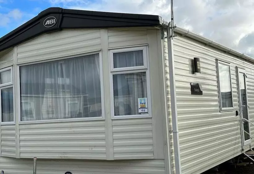 Felixstowe Chimo Caravan 3br 5mintobeach
