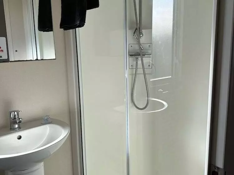 Felixstowe Chimo Caravan 3br 5mintobeach