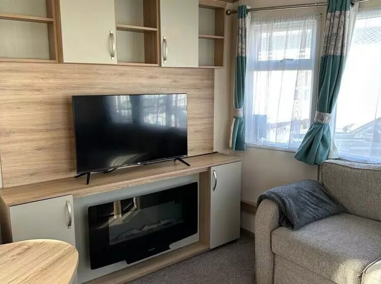 Felixstowe Chimo Caravan 3br 5mintobeach