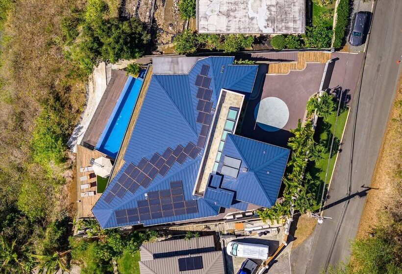 Kbm Resorts: Skyridge 5 Bed/4.5 Bath With Sweeping Ocean And Waikiki City Views