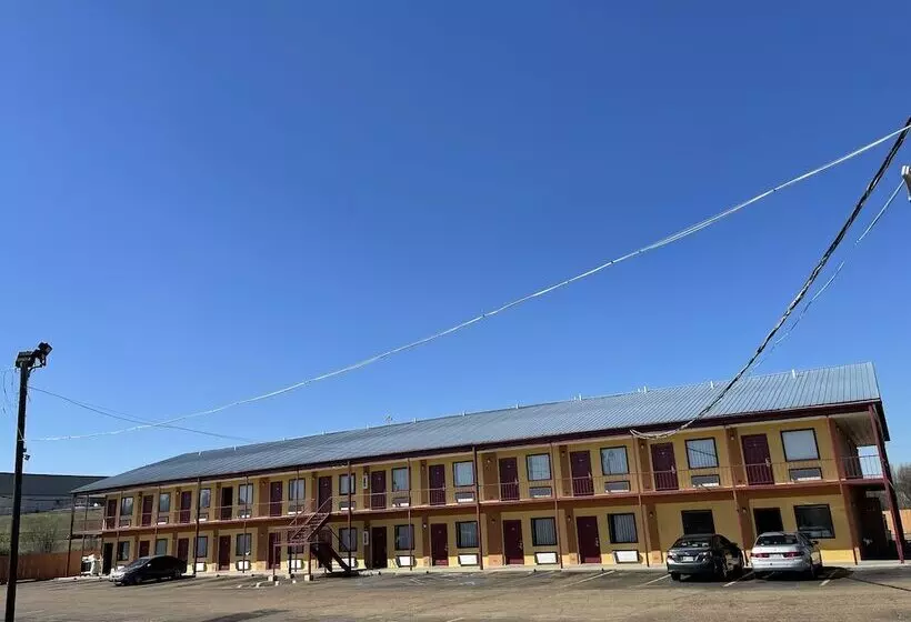 Motelli Deluxe Inn