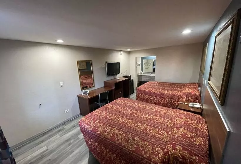 Motelli Deluxe Inn
