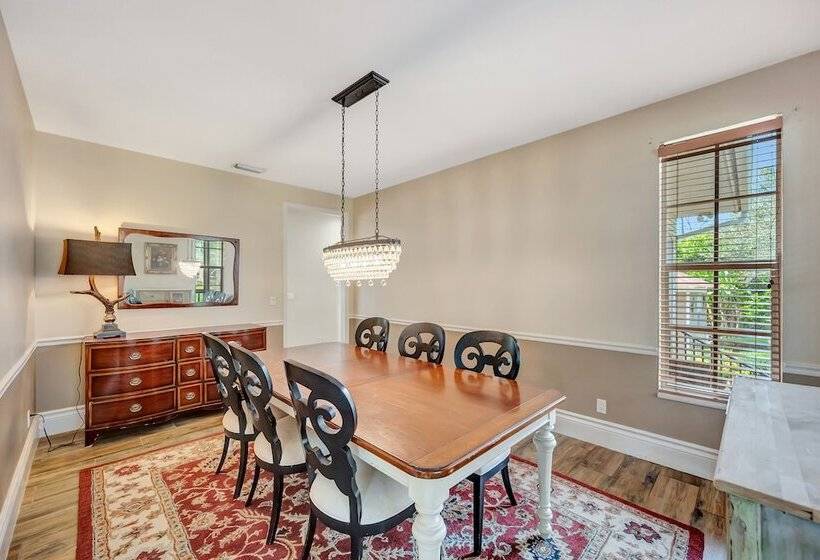 Naples Oasis W/ Pool, Playground, Office & Peloton