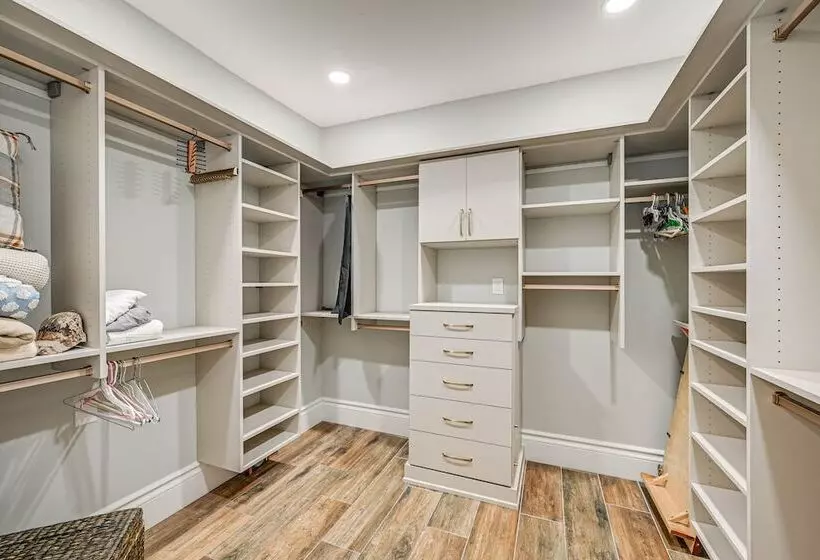 Naples Oasis W/ Pool, Playground, Office & Peloton