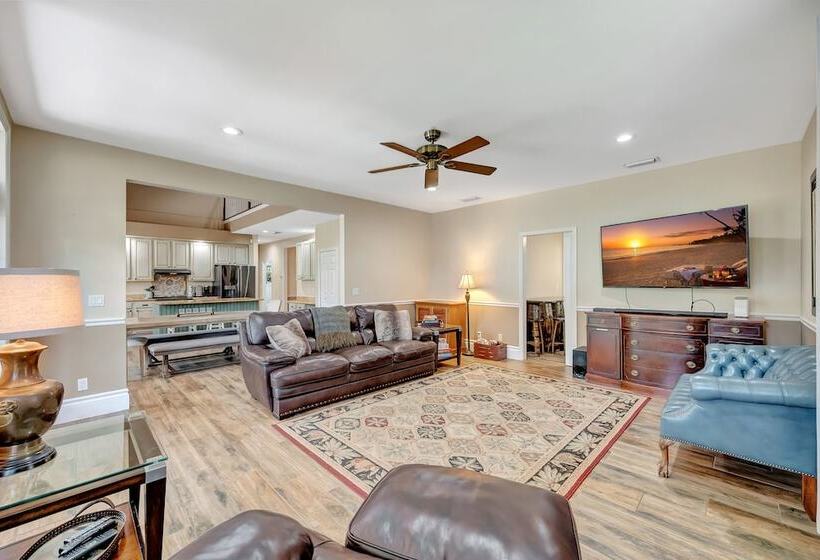 Naples Oasis W/ Pool, Playground, Office & Peloton