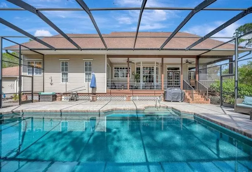 Naples Oasis W/ Pool, Playground, Office & Peloton
