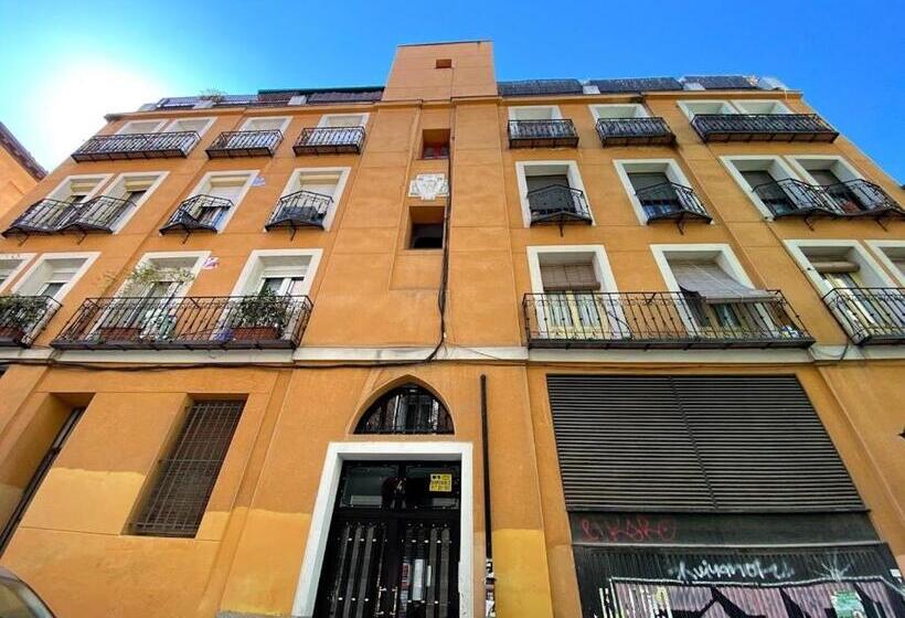 The Loft Hostel Lavapies