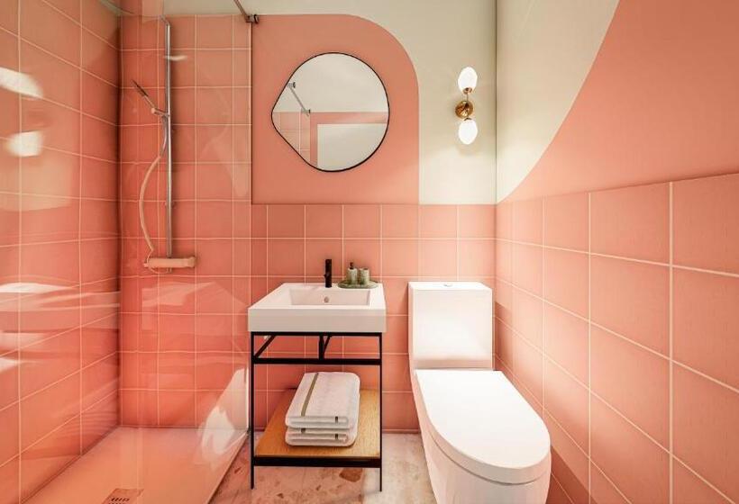 The Loft Hostel Lavapies