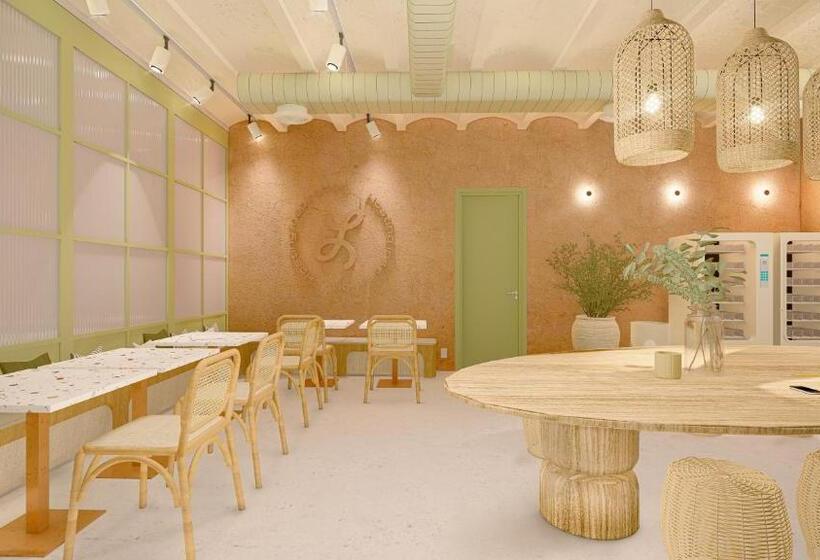 The Loft Hostel Lavapies