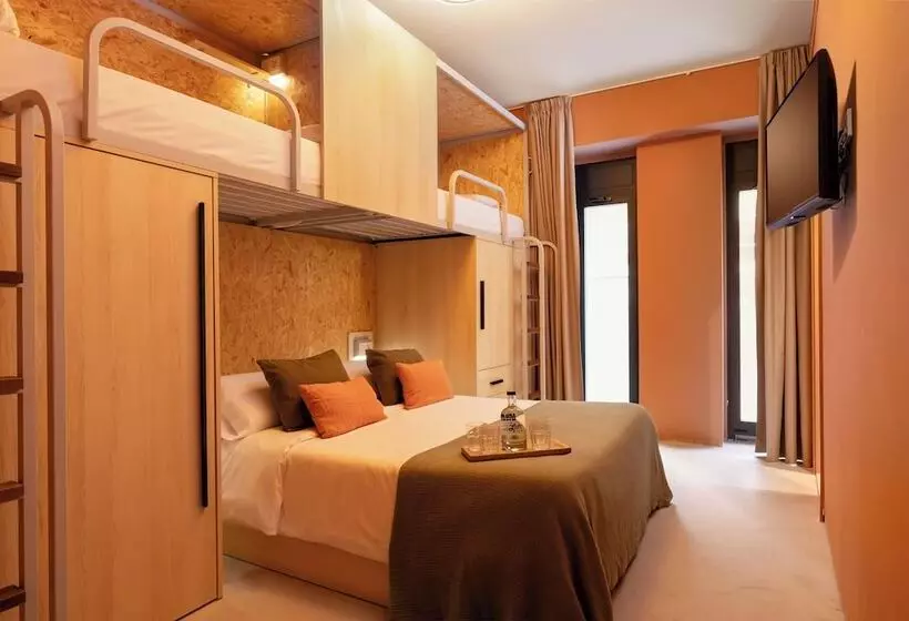 The Loft Hostel Lavapies