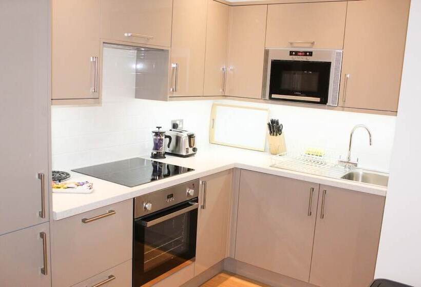 West Finchley By Viridian Apartments