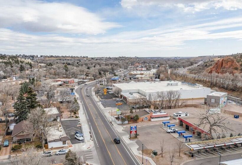 1bd Cozy Suiterestaurants & Hiking!dogs Welcome