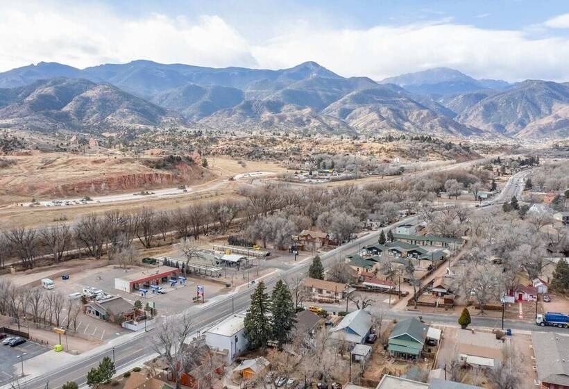 1bd Cozy Suiterestaurants & Hiking!dogs Welcome