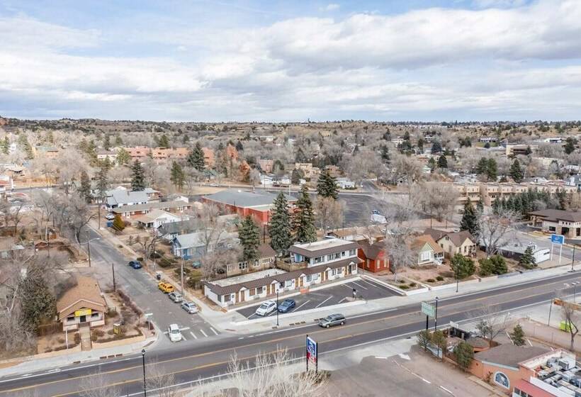 1bd Cozy Suiterestaurants & Hiking!dogs Welcome