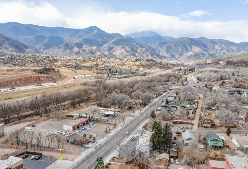 1bd Cozy Suiterestaurants & Hiking!dogs Welcome