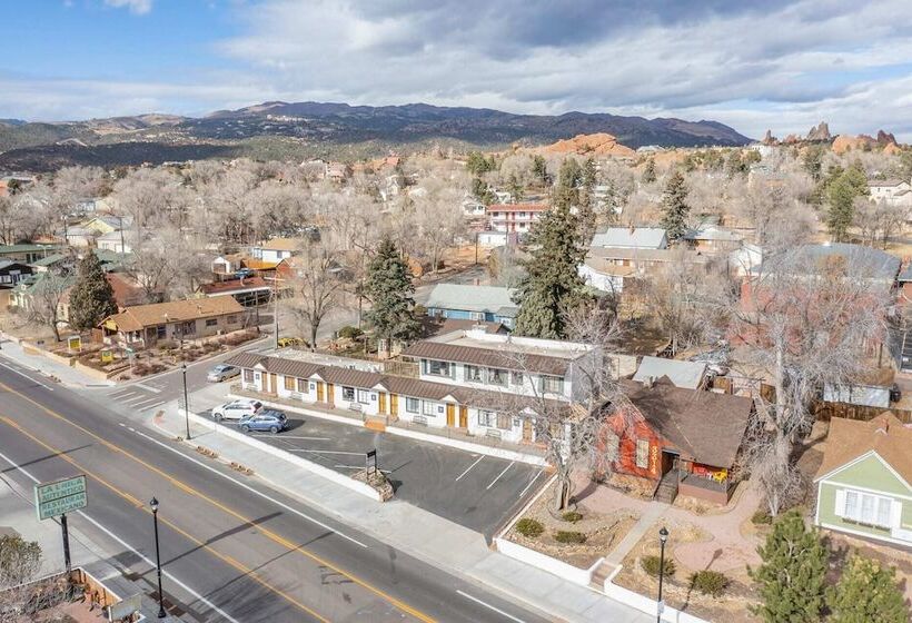 1bd Cozy Suiterestaurants & Hiking!dogs Welcome