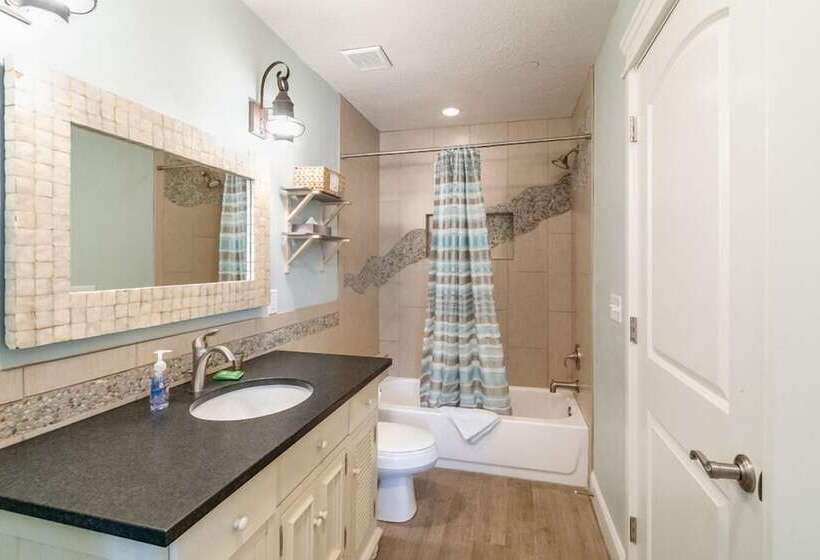 בית מלון כפרי Aspenwood Manor