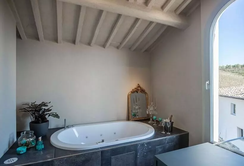 هتل Borgo Elissa